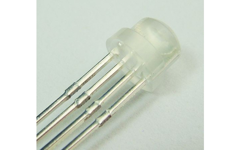 專業(yè)解讀：到底有沒有發(fā)光三極管？